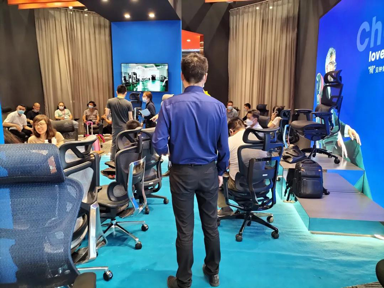 Thank you for accompanying us all the way Thank you for accompanying us all the way