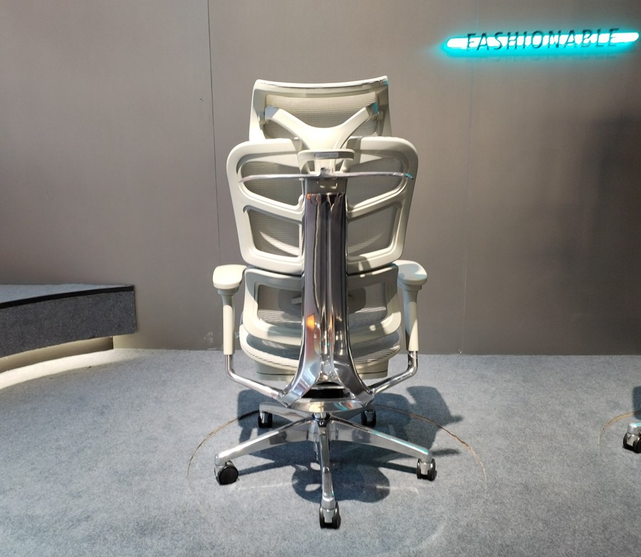 5 Reasons Why People Need Ergonomic Chairs with Good Lumbar Support in the Office