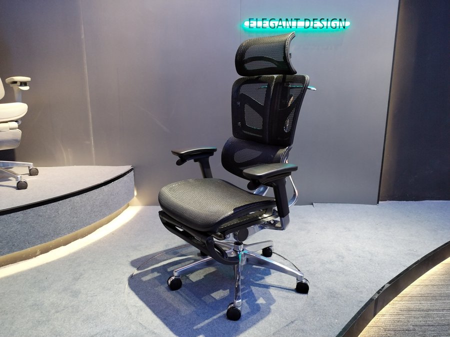 Sitting High: Discover the Benefits of Ergonomic High Back Office Chair