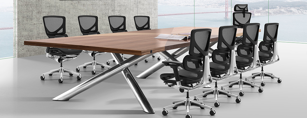 人体工学椅带脚踏