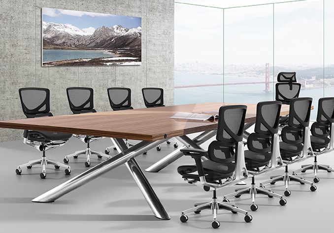 New Office Mesh Ergonomic Executive Chair with 4D Armrest